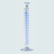 CILINDRI_GRADUATI__CLASSE_A__VETRO_BOROSILICATO_3.3__FORMA_ALTA__GRADUAZIONI_BLU